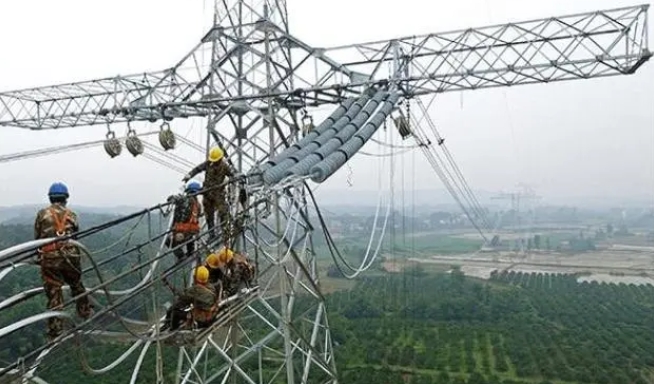 淮北市光缆与电缆：欧孚光电厂家告诉你“光”与“电”的不同秘密